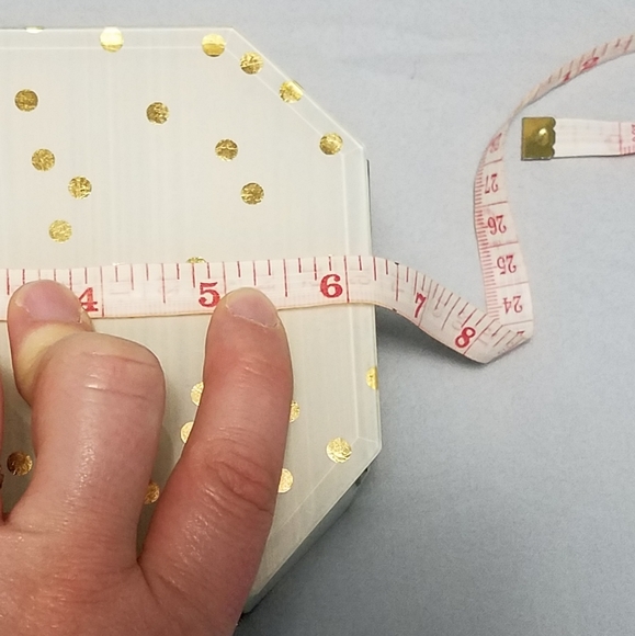 Beautiful CynthiaRowley gold dot glass jewelry box - Picture 6 of 12